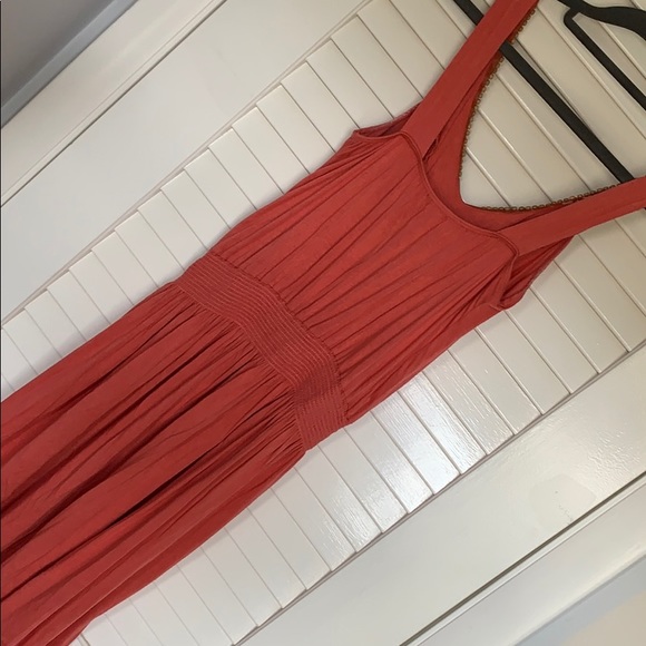 Peached beaded dress - Picture 3 of 3